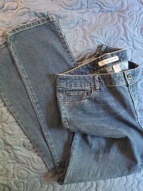 Chico's Platinum Denim Women's Sz 2 Regular  Jeans